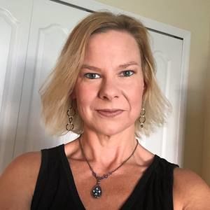 Meet your Posher, Pamela